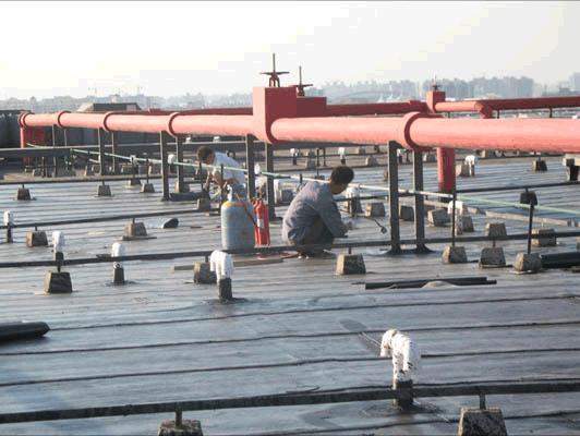 常熟漏水危及建筑安全，防水不可小觑，重要的事情说三遍